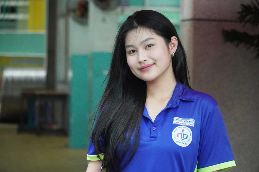 XUẤT BẢN TỔ HỢP "THẾ LỰC MỚI" ĐƯỢC TRỌNG DỤNG TRONG TUYỂN SINH ĐẠI HỌC