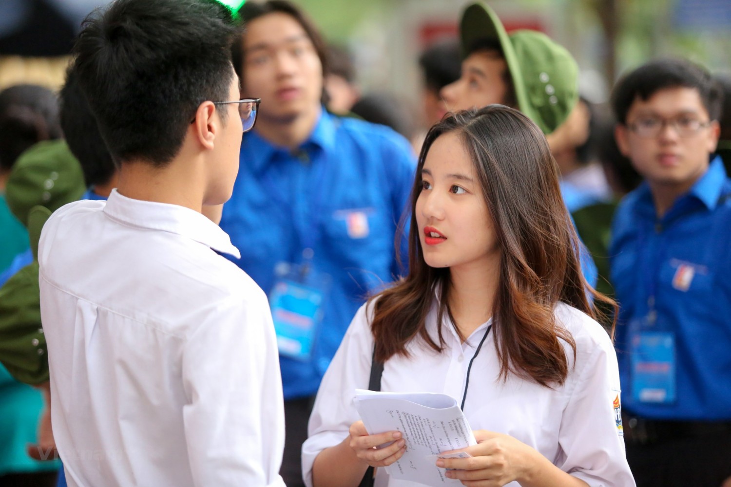 BỎ ĐIỂM SÀN, THAY BẰNG DỰ BÁO ĐIỂM CHUẨN ĐẠI HỌC SẼ ĐỠ KHÓ CHO THÍ SINH?