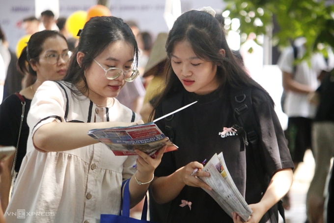 TUYỂN SINH 2026: MỘT TRƯỜNG Y BẮT BUỘC MÔN TOÁN, TỪ CHỐI QUY ĐỔI IELTS