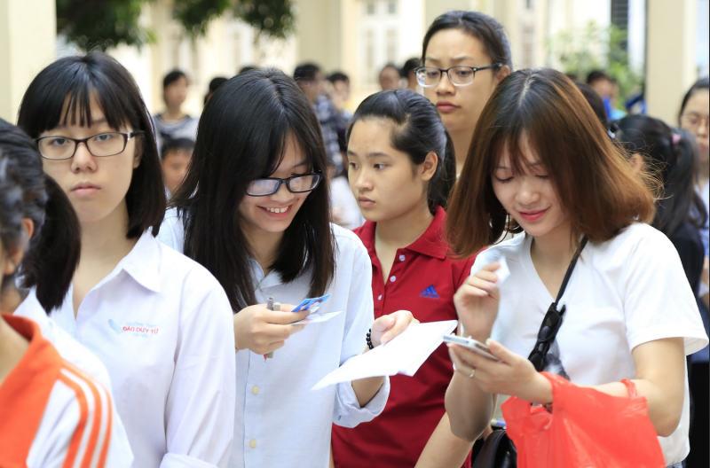 LỰA CHỌN NGHỀ NGHIỆP RA SAO TRƯỚC "LÀN SÓNG NGÀNH HOT"?