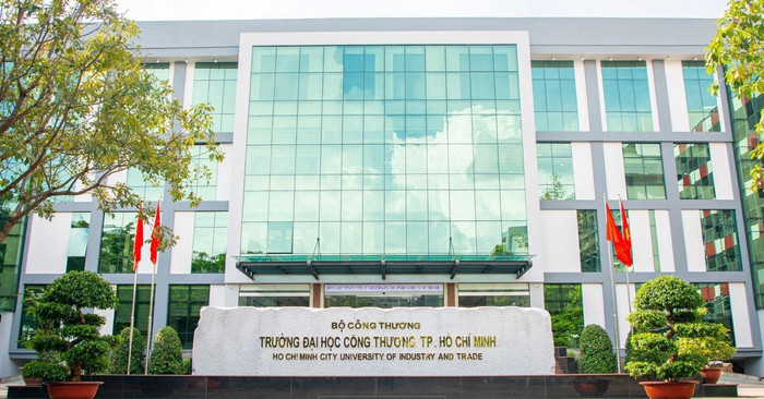 hinh anh 2 17048564634271019141116 154 0 1201 2000 crop 17048565210402130296409