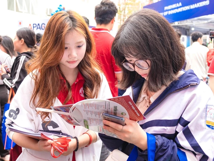 LOẠN QUY ĐỔI ĐIỂM IELTS, MỖI TRƯỜNG MỘT KIỂU