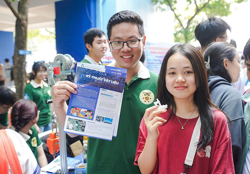 TUYỂN SINH 2026: CÁCH TÍNH ĐIỂM MỚI THÀNH "HÀNG RÀO KỸ THUẬT" CHỌN LỌC THÍ SINH