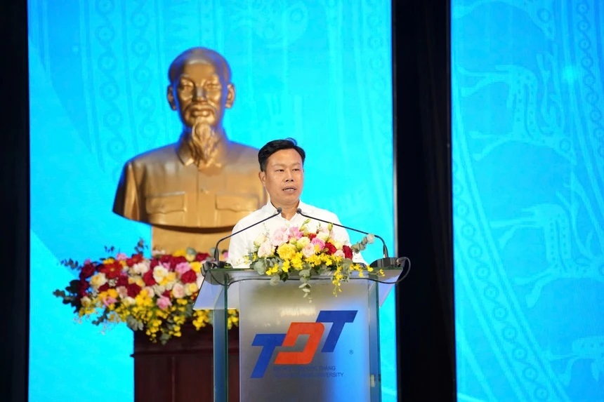 z7744646406013 02d2d1c570f25100f2a21b578a06f7d6